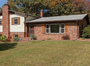 100 Shelton Cir, Winston Salem, NC 27106