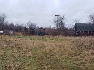 15320 Sharon Rd, Chesaning, MI 48616