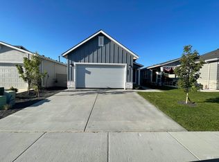 6087 W Fireline Ct, Meridian, ID 83646