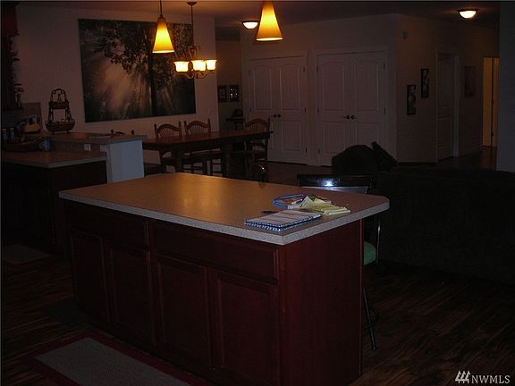 5th image of 1218 Smith St SE