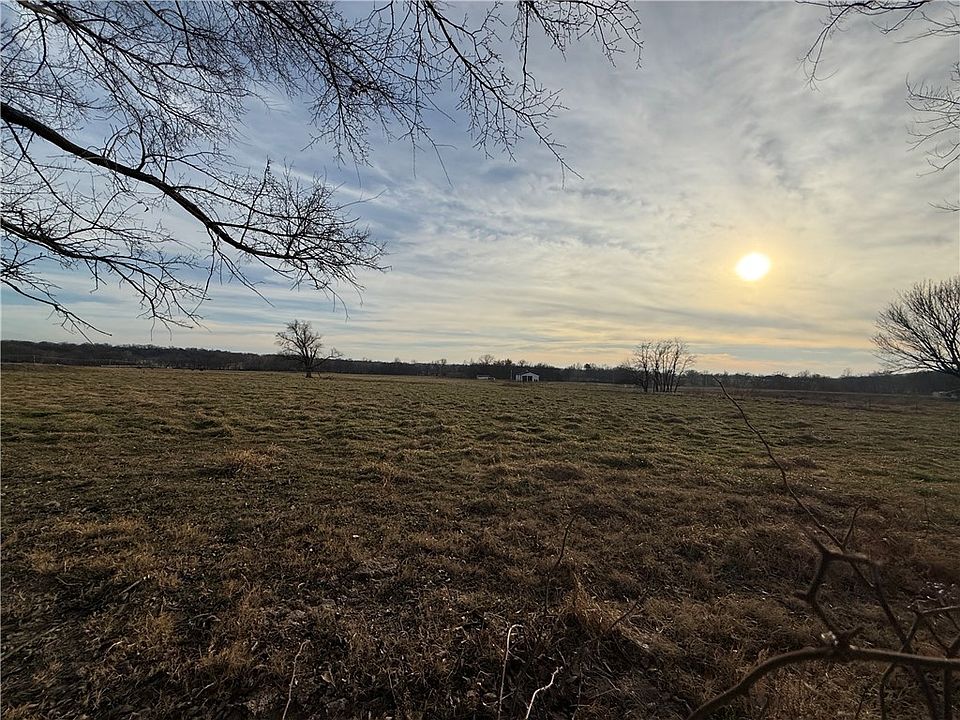 2nd image of W Young Rd