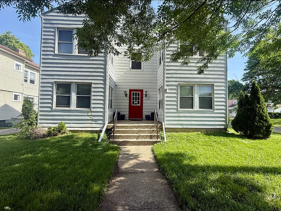 3825 Wayne Ave #2