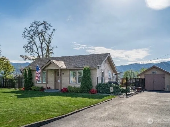 1104 N Baker, East Wenatchee, WA 90880