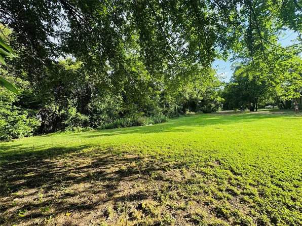 3217 N 27th St, Waco, TX 76708