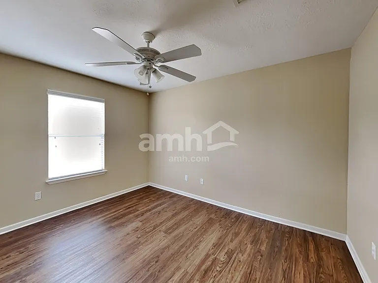 15834 Little Miss Creek Dr — Photo 16