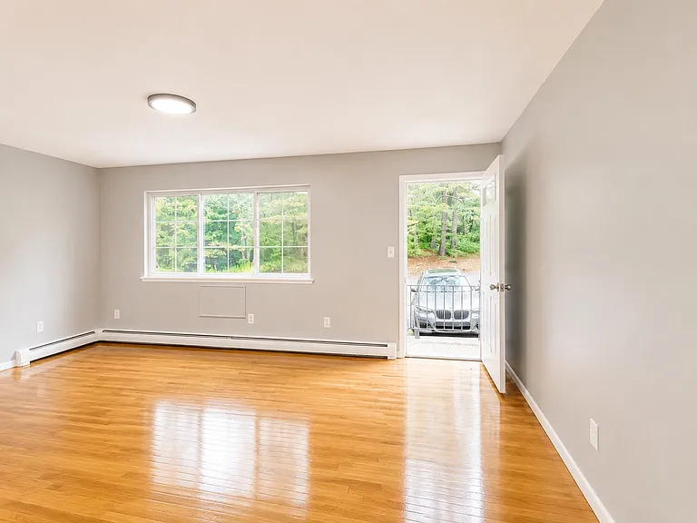 258 Eastern Ave #9 — Photo 7