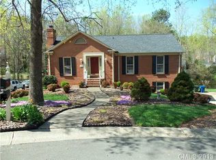 9706 Wardlow Ct, Matthews, NC 28105