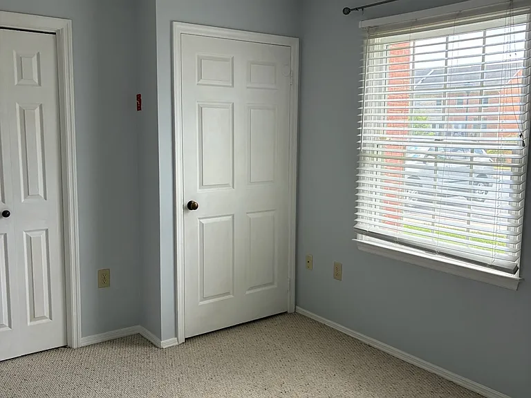 534 Pangborn Blvd #A — Photo 9