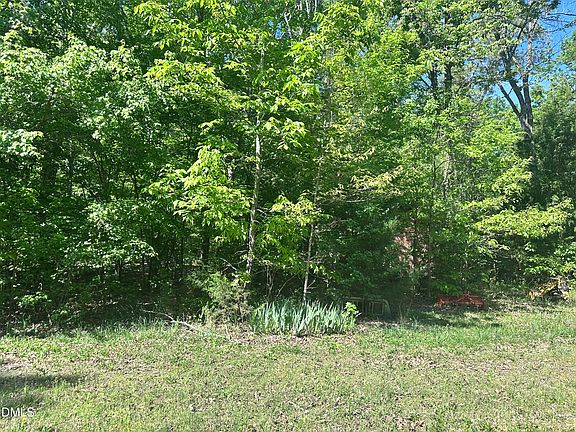 4th image of 100 Rolling Acres Ln