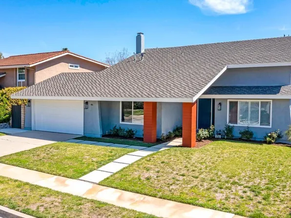 46 Locust Ave, Oak Park, CA 91377