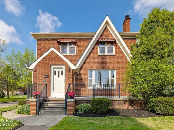 2666 10th St, Wyandotte, MI 48192