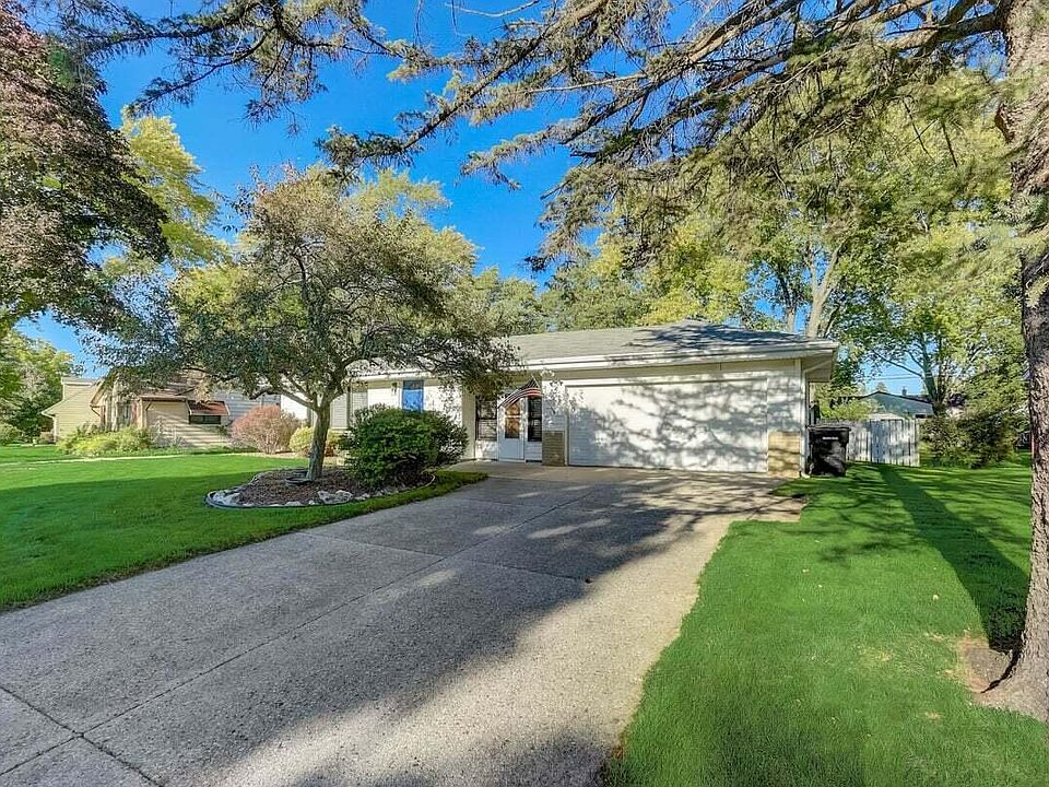 8644 North 54th STREET, Brown Deer, WI 53223 Zillow
