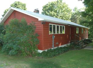 864 Bellows Falls Rd, Dummerston, VT 05346