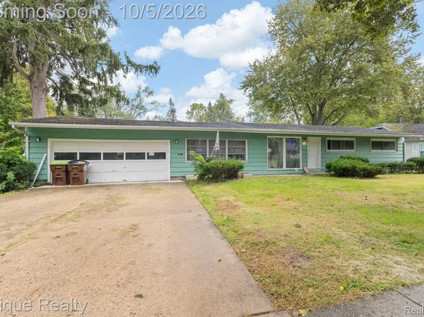 1231 Vine St, Adrian, MI 49221