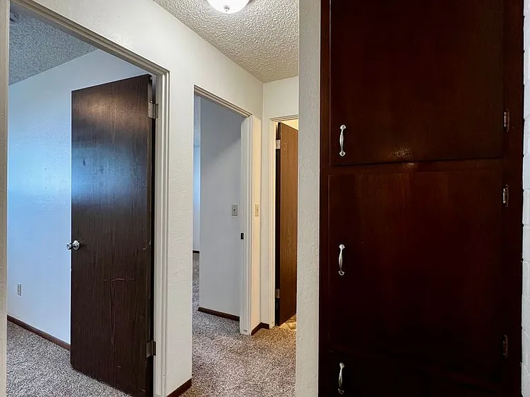 105 W Fremont Ave — Photo 8