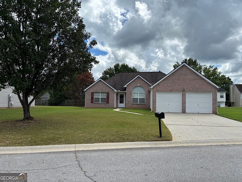 1st image of 11943 Spring Lake Way