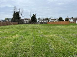 8310 Packard Rd #30, Niagara Falls, NY 14304