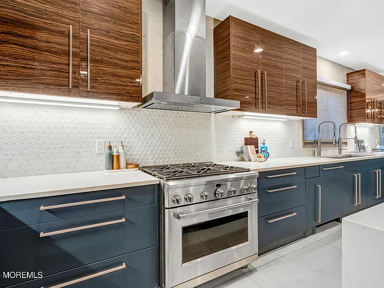450 Wells Ave — Photo 14