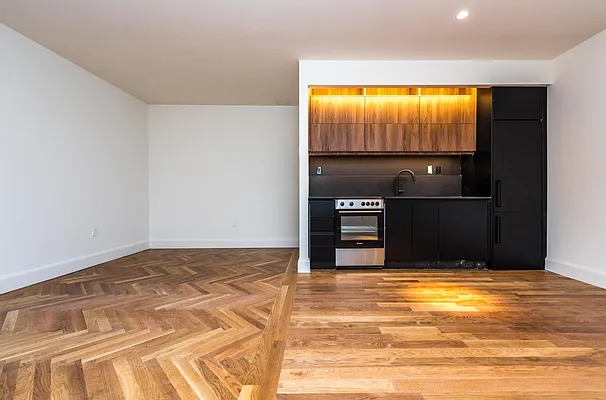 Rented by Nooklyn NYC LLC | media 34