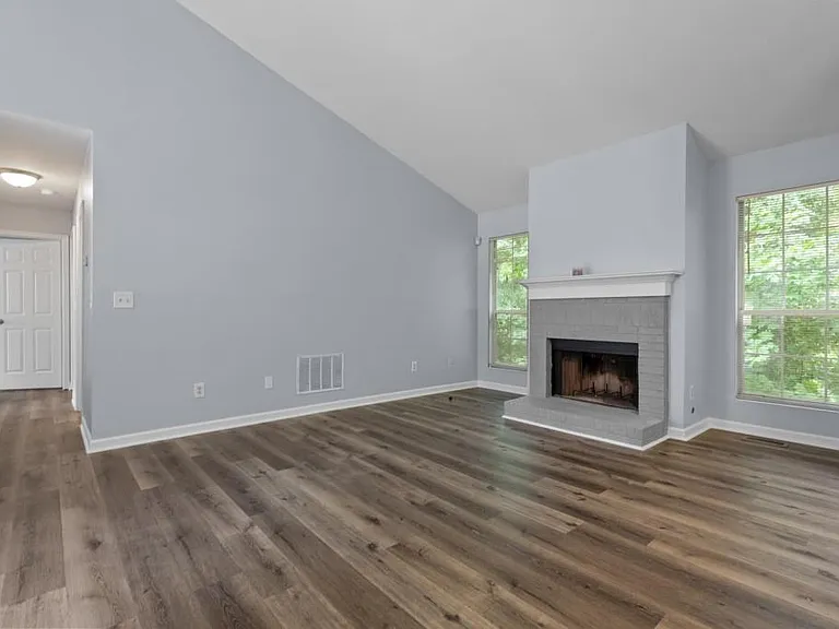 2262 Cobb Creek Dr — Photo 9