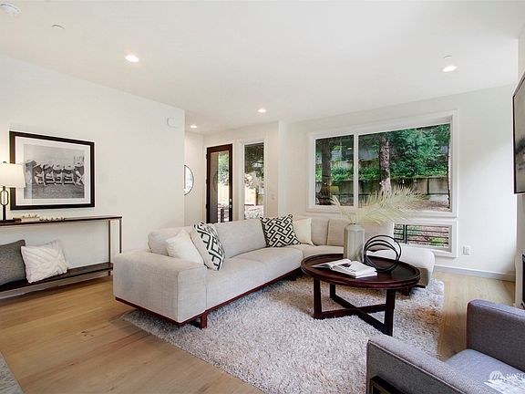 4th image of 505 B 2nd Avenue S