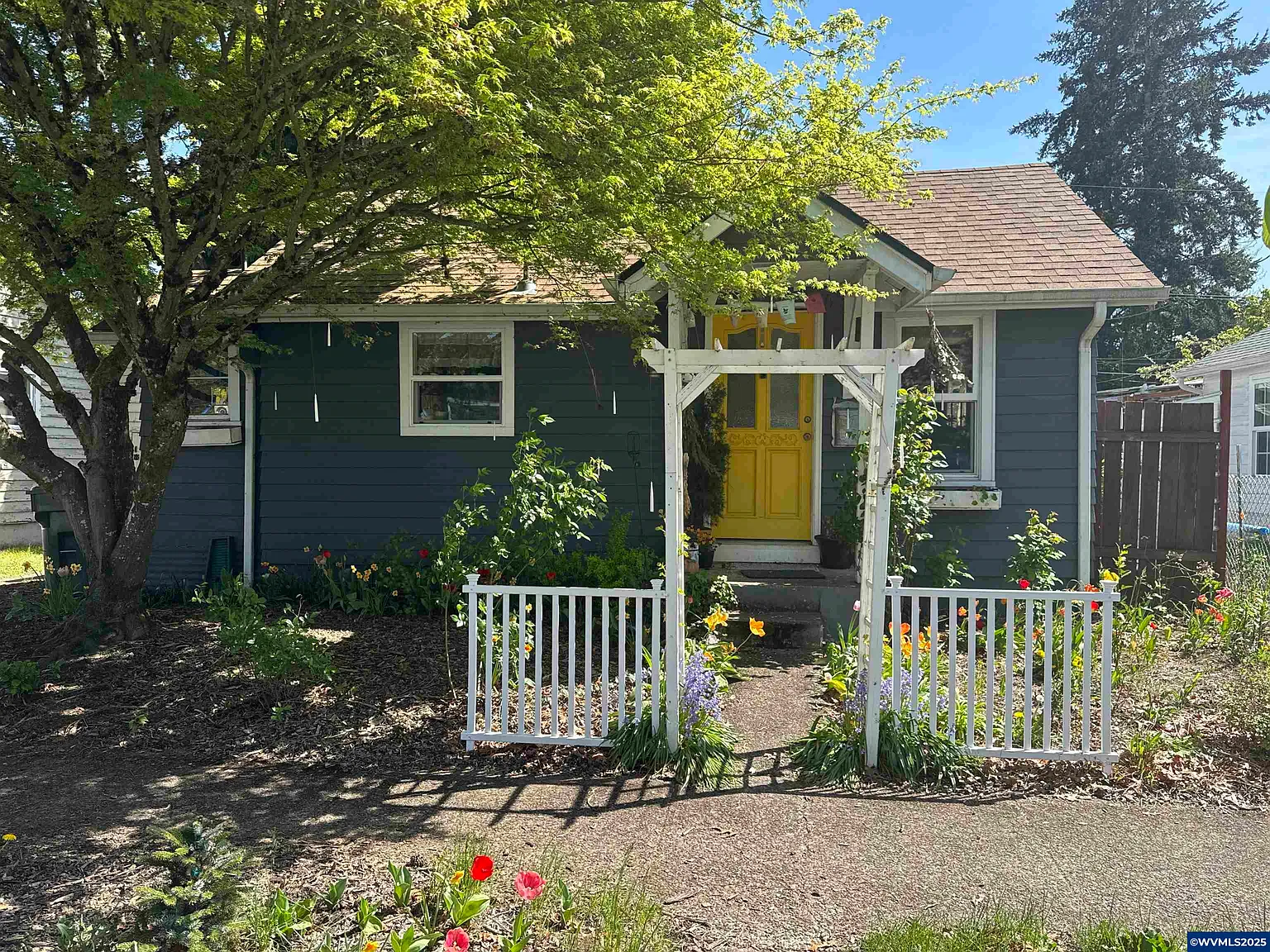 1018 7th St NW photo 1