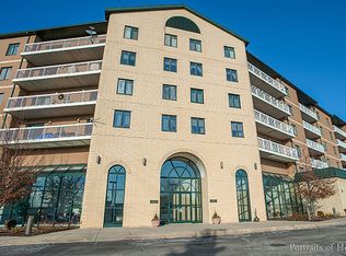 1500 S Ardmore Ave APT 209, Villa Park, IL 60181
