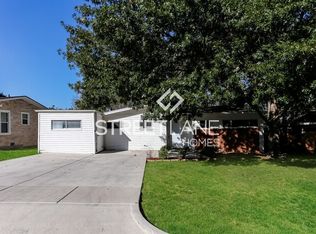 1732 Hillside Dr, River Oaks, TX 76114