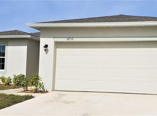 3710 Trent St, Fort Myers, FL 33905