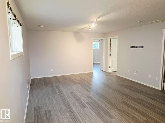 2nd image of 123 Rue Masson