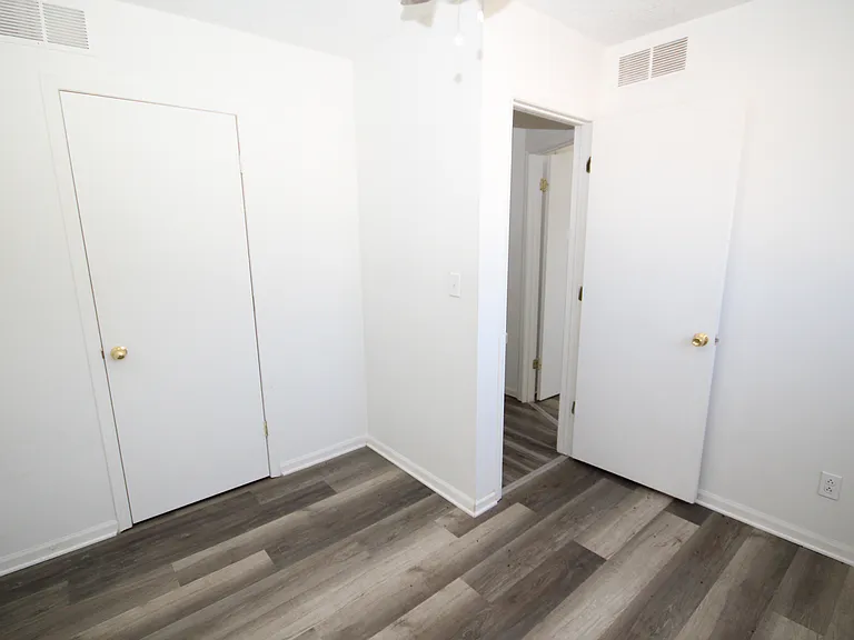 719 N Main St #2 — Photo 13