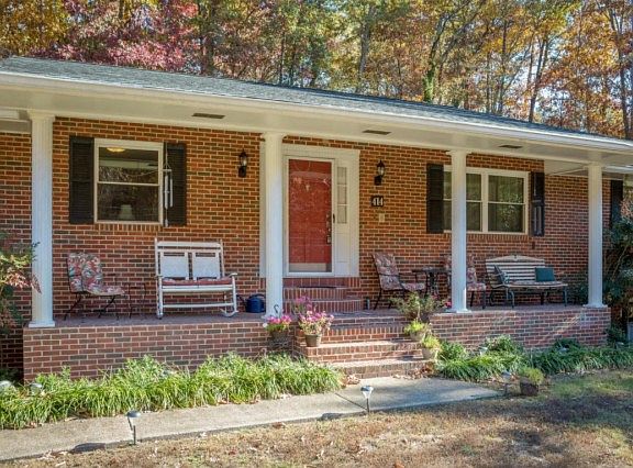 2nd image of 414 Bluebird Cir
