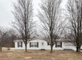 3859 N State Highway 1, Flat Rock, IL 62427