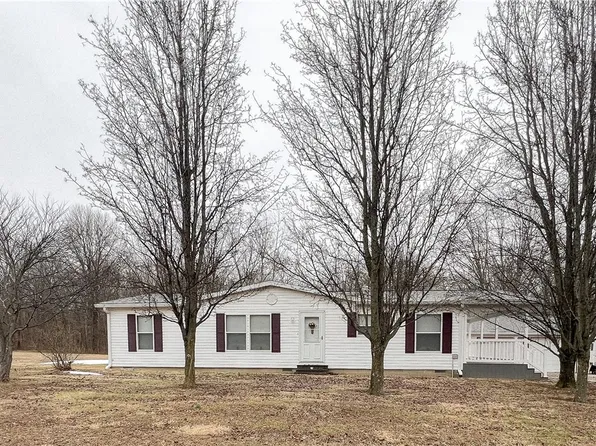 3859 N State Highway 1, Flat Rock, IL 62427