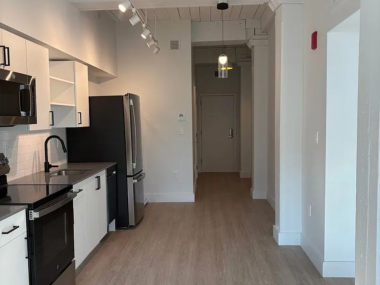 Essex St. Lofts — Photo 35