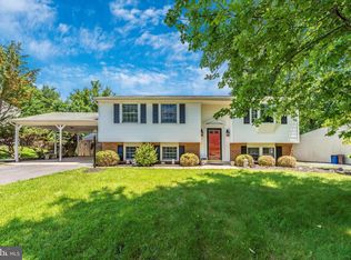 19237 Hempstone Ave, Poolesville, MD 20837