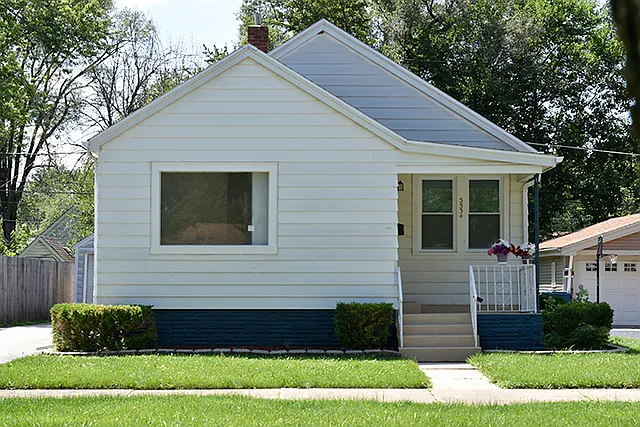 3534 Halsted Blvd photo 1