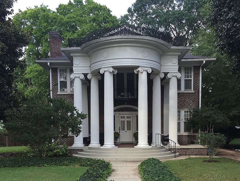 1st image of 444 Wood Ave