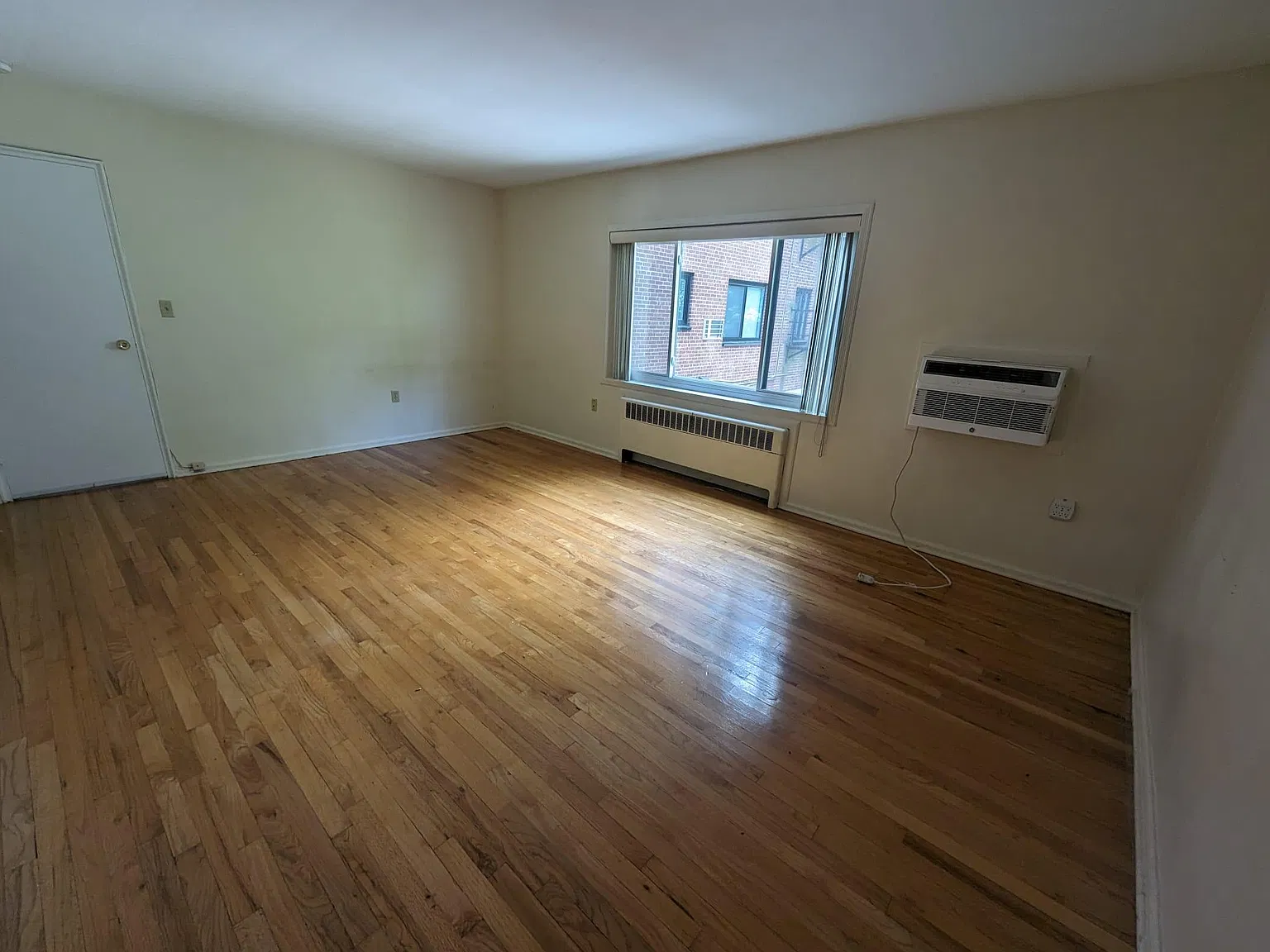 Studio, $1,525 — Photo 2
