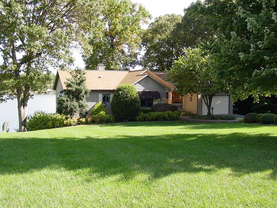 1st image of 3961 Bluewater Dr