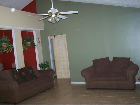 5th image of 7549 Willow Wisp Dr E