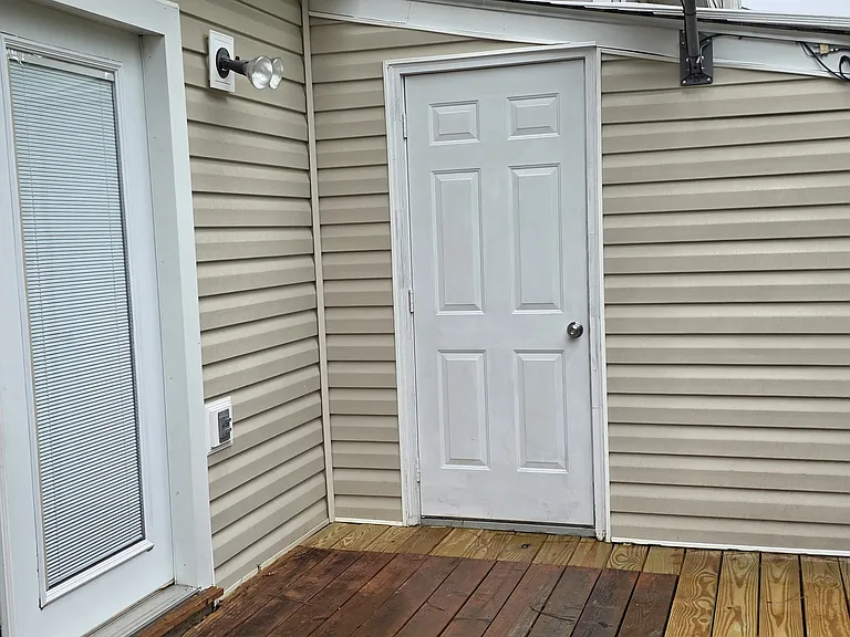 680 Cambria St NW — Photo 2