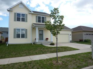 6907 Silver Dawn Dr, Madison, WI 53718