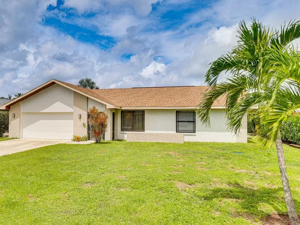 6030 Perthshire Ln, Fort Myers, FL 33908