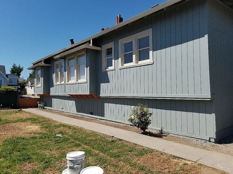 230-234 Arkansas St — Photo 2