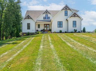 204 Cottage Stone Blvd., Alvaton, KY 42122