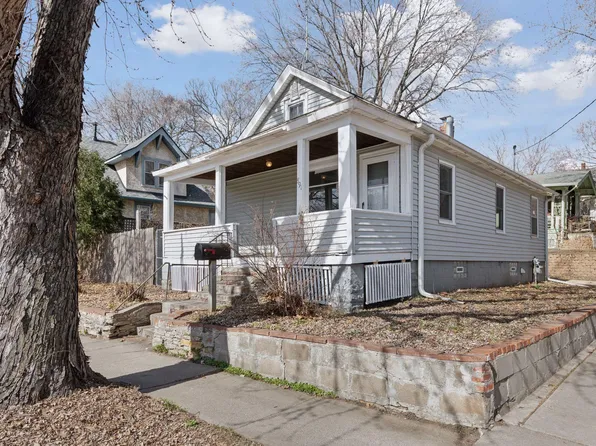 891 Benhill Rd, Saint Paul, MN 55105