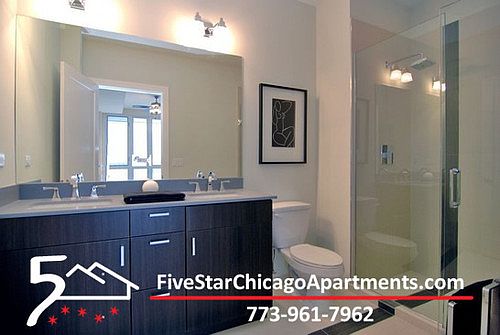 4th image of 4720 N Kimball Ave #202