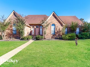3620 Country Lane Dr, Memphis, TN 38133