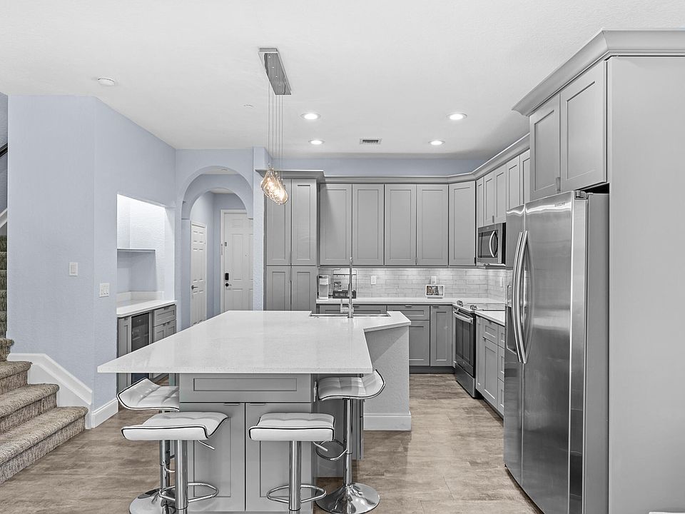 1st image of 5430 SE MOSELEY Drive